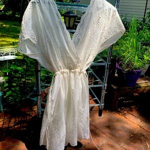 Cabi eyelet summer dress / cover up L
